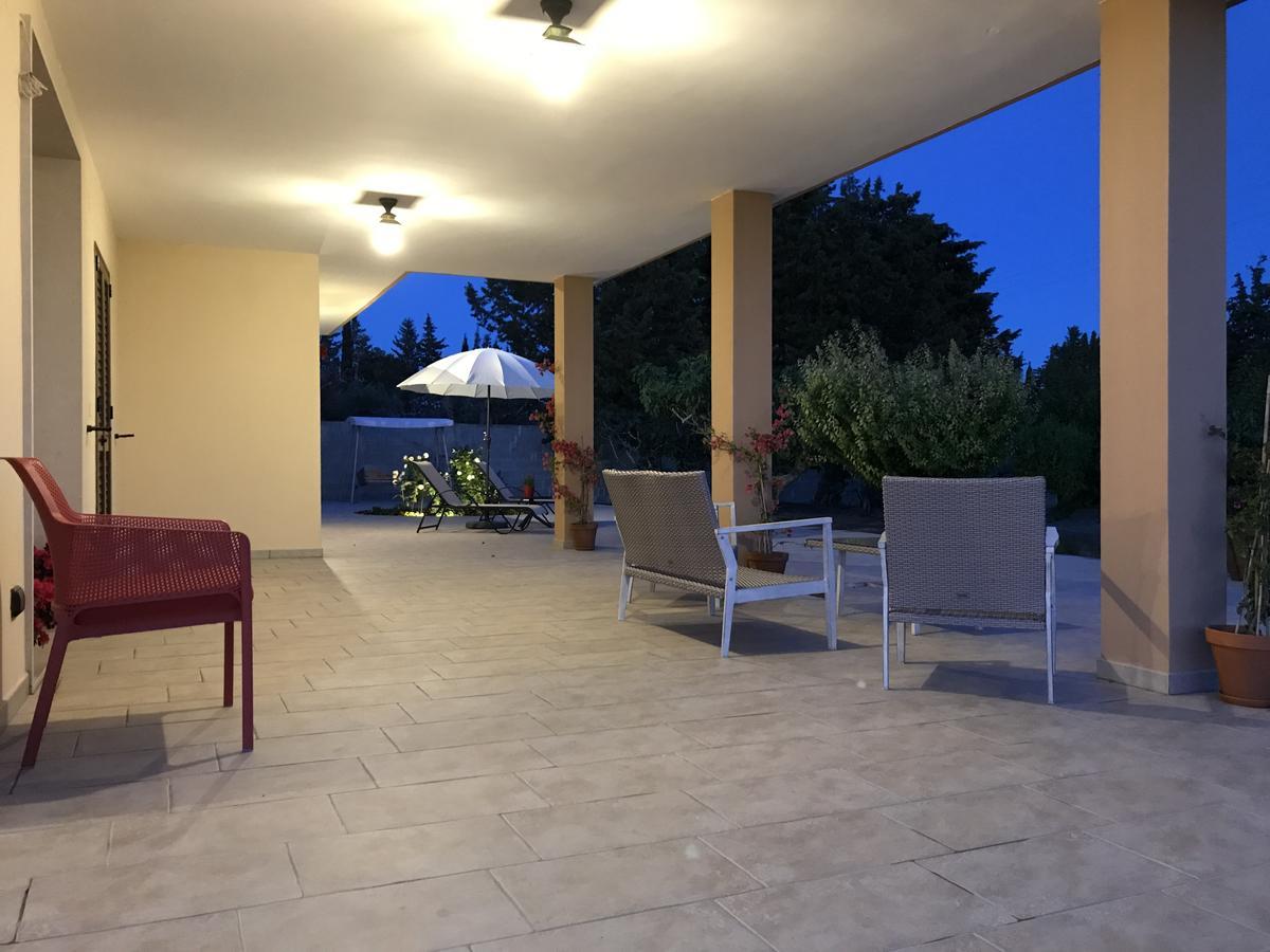 B&B Villa Jonica Галлиполи Экстерьер фото